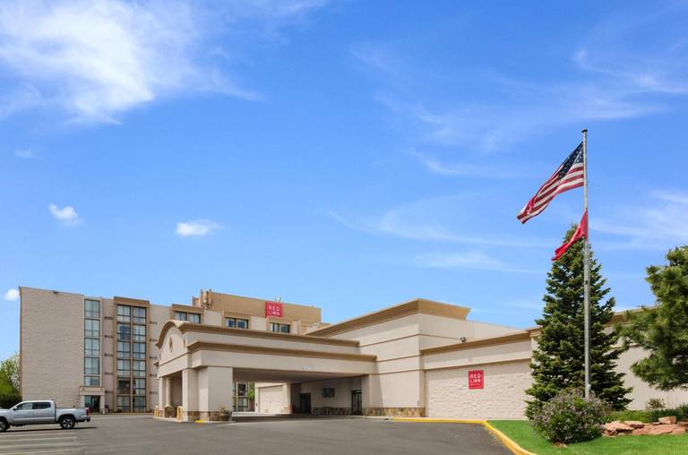 Holiday Inn