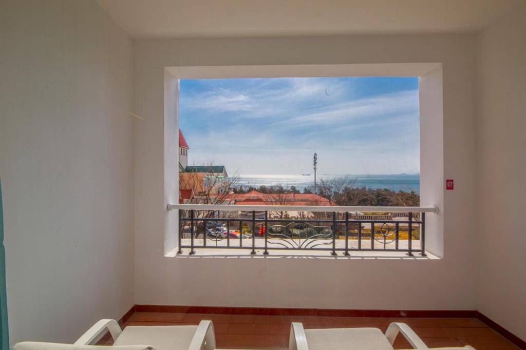 Sea View Garden 5*