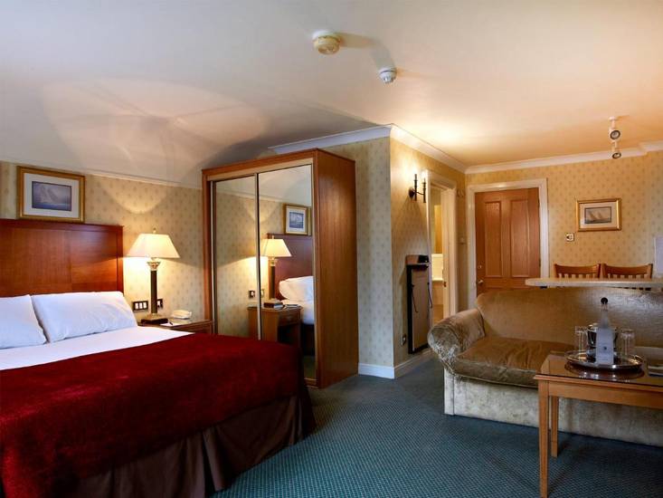 Elmers Court 3* Великобритания, Лаймингтон