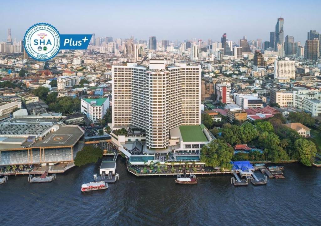 Royal Orchid Sheraton Hotel & Towers 5*