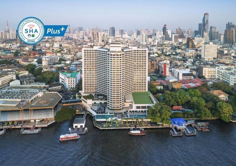 Royal Orchid Sheraton Hotel & Towers