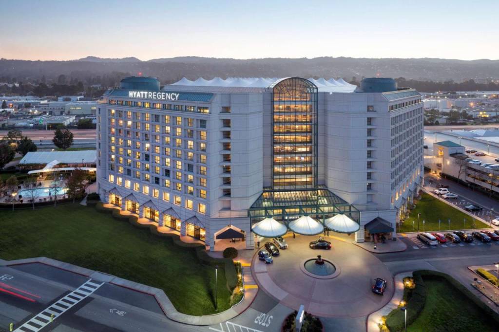 Hyatt 4*