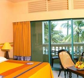 Туры в Browns Beach в Шри-Ланке