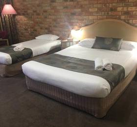 B.w Pines Country Club в Шеппартоне
