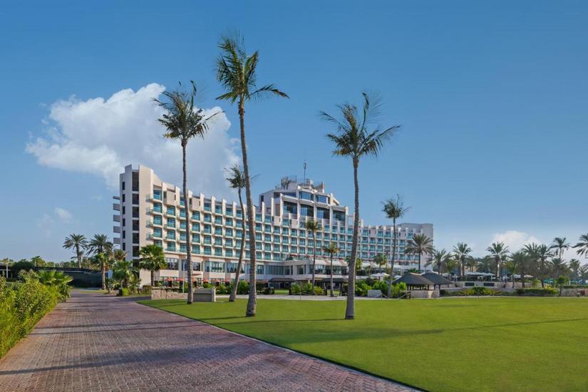 JA Beach Hotel 5* ОАЭ, Дубай