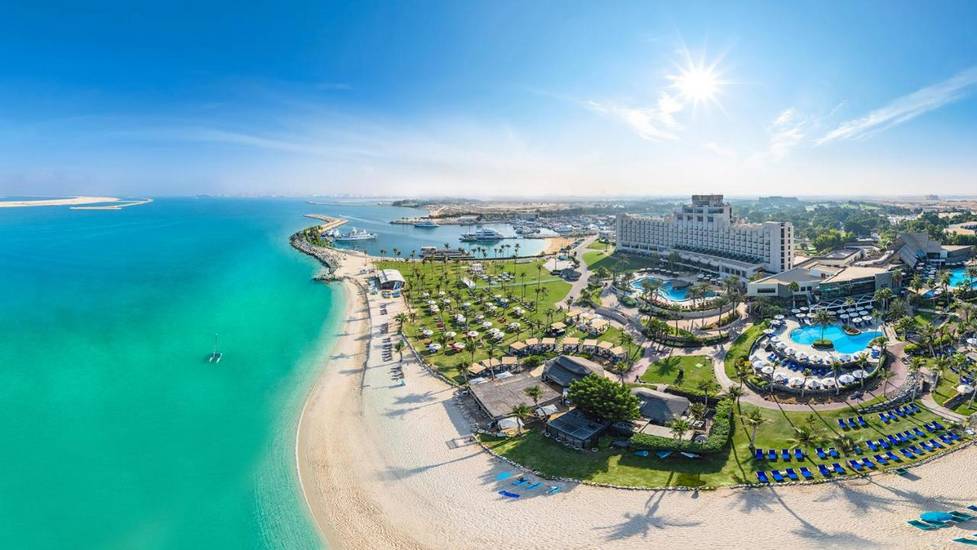 JA Beach Hotel 5* ОАЭ, Дубай