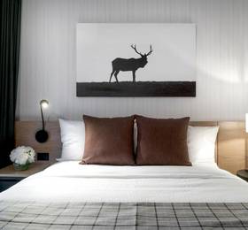 Lake Louise Inn в Лэйк-Луизе