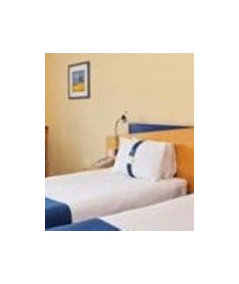 Express By Holiday Inn