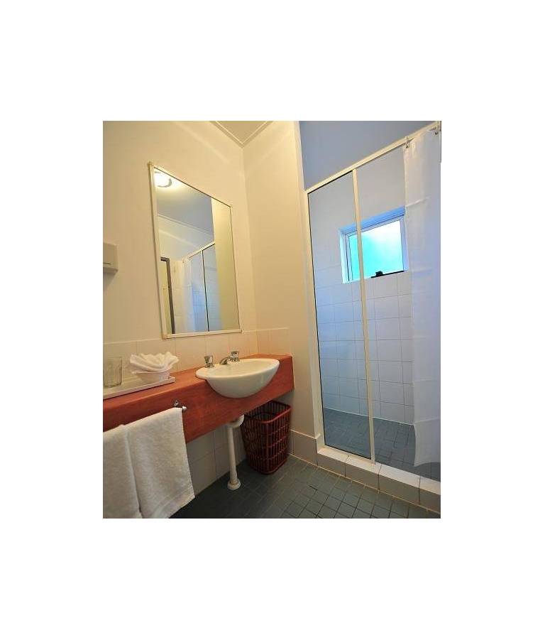Coral Tree Inn