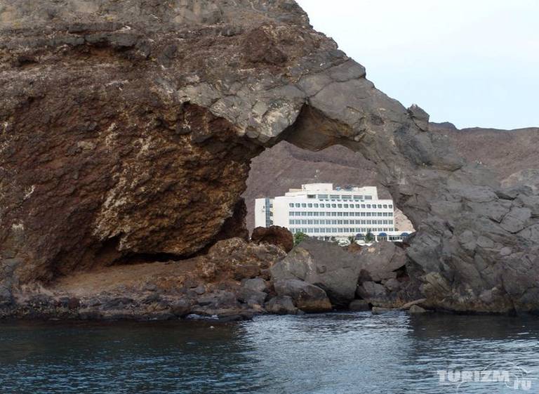 Sheraton Gold Mohur Hotel & Resort