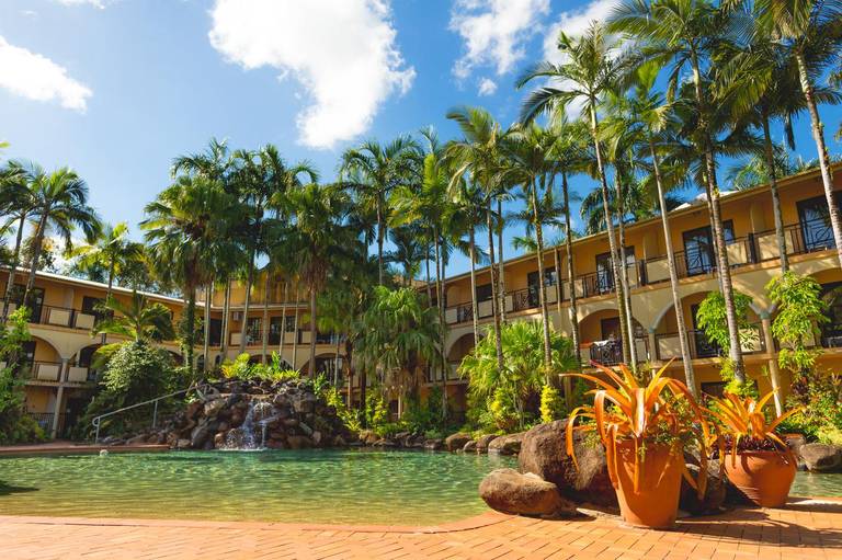 Palm Royale