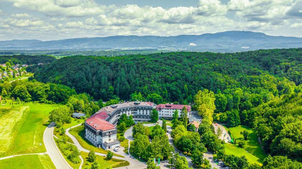 Smarjeta 4* Словения, Шмарьешке Топлице