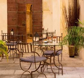 Hotel Marquis de la Baume в Лане