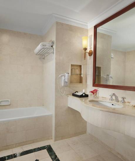 Grand Angkasa 5* Индонезия, Медан