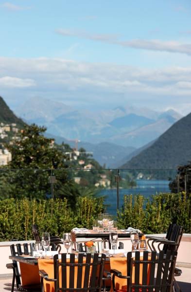 City Hotel Delfino 3*