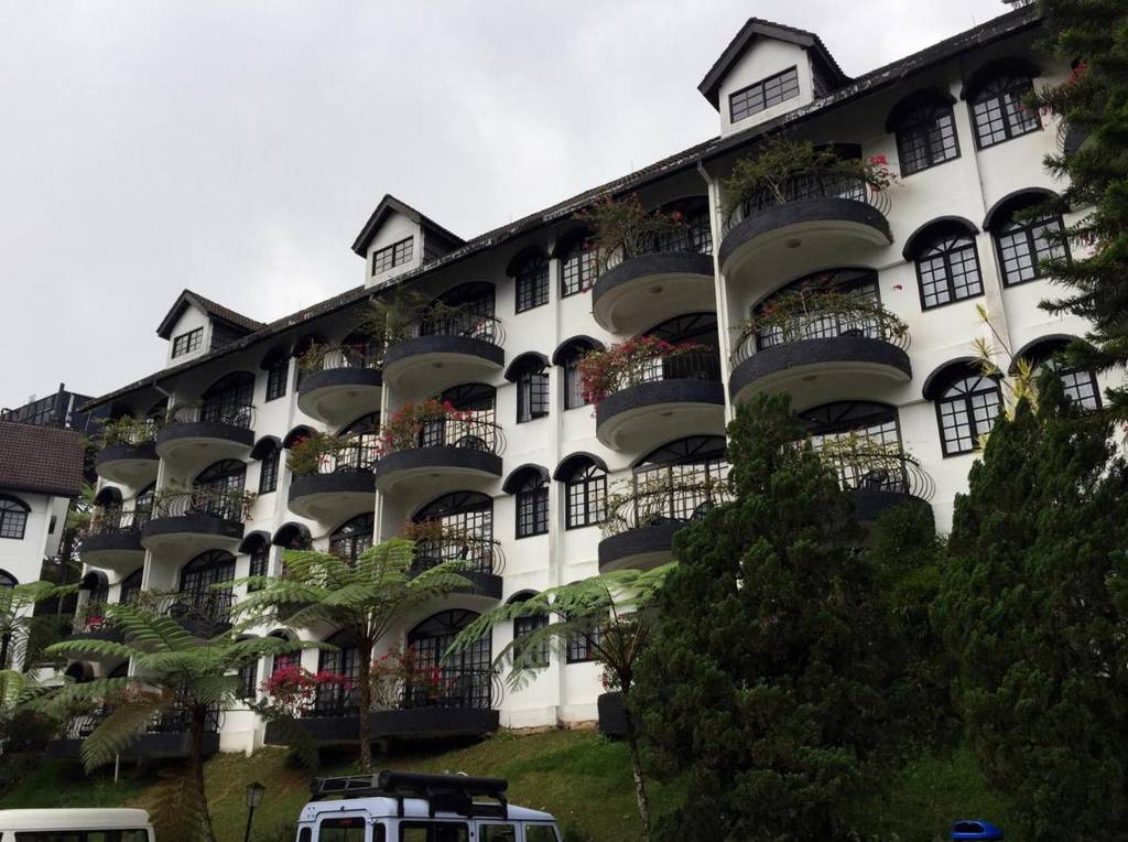 Strawberry Park Resort 4*