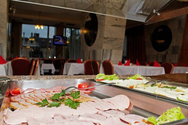 Hotel Capitol 3* Румыния, Брашов