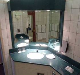 Holiday Inn Calais Coquelles в Кале