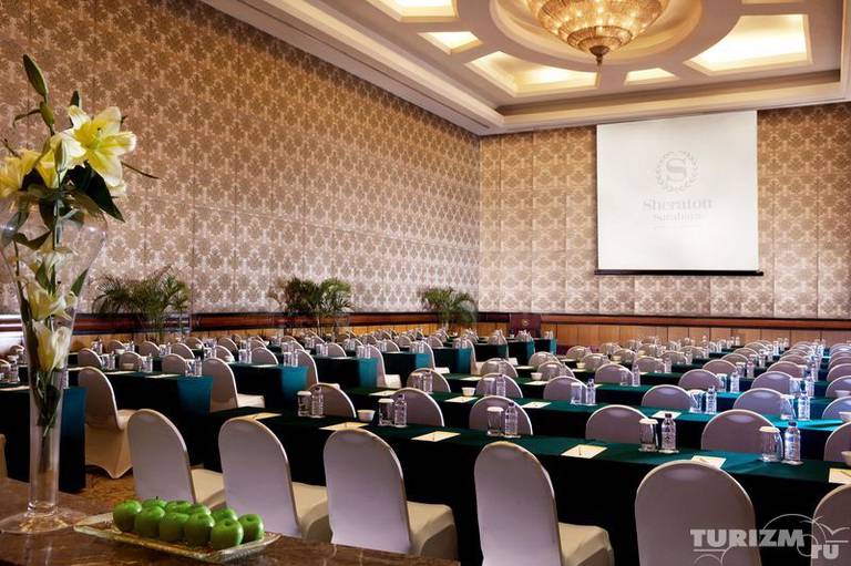 Sheraton Surabaya Hotel & Towers