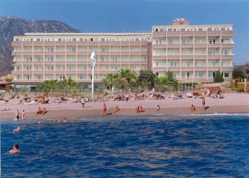 Royal Ideal Beach Hotel 4*