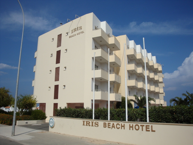 Iris Beach Hotel