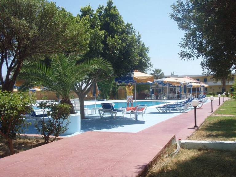 Lardos Bay