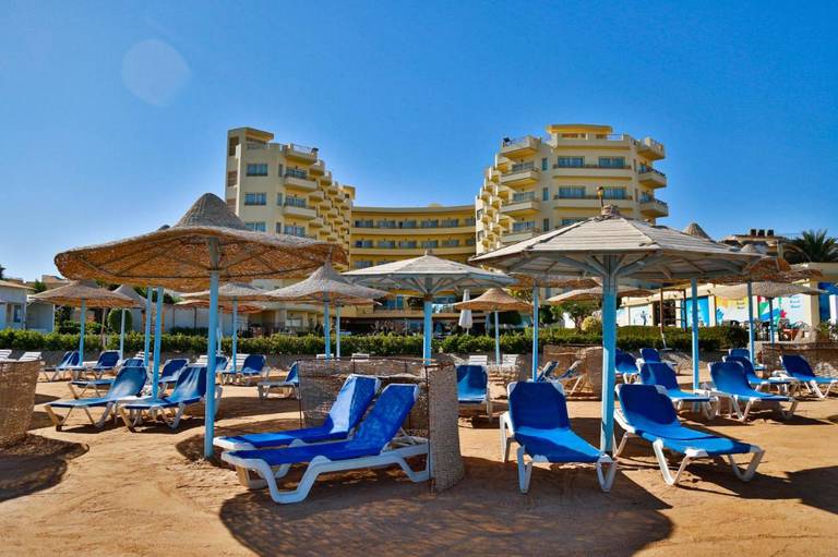 Magic Beach Hotel