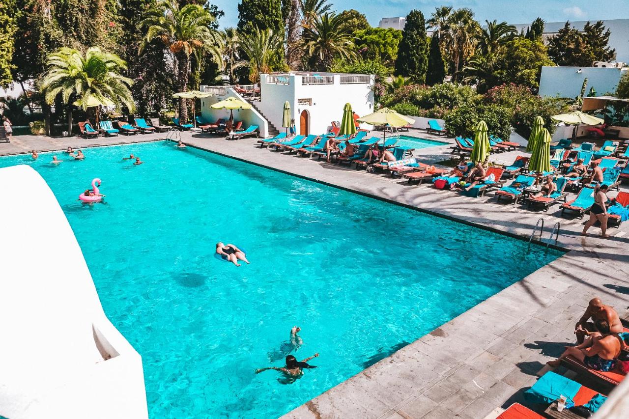 The Orangers Beach Resort & Bungalows