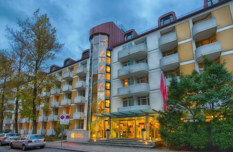 Leonardo Hotel & Residenz Munchen