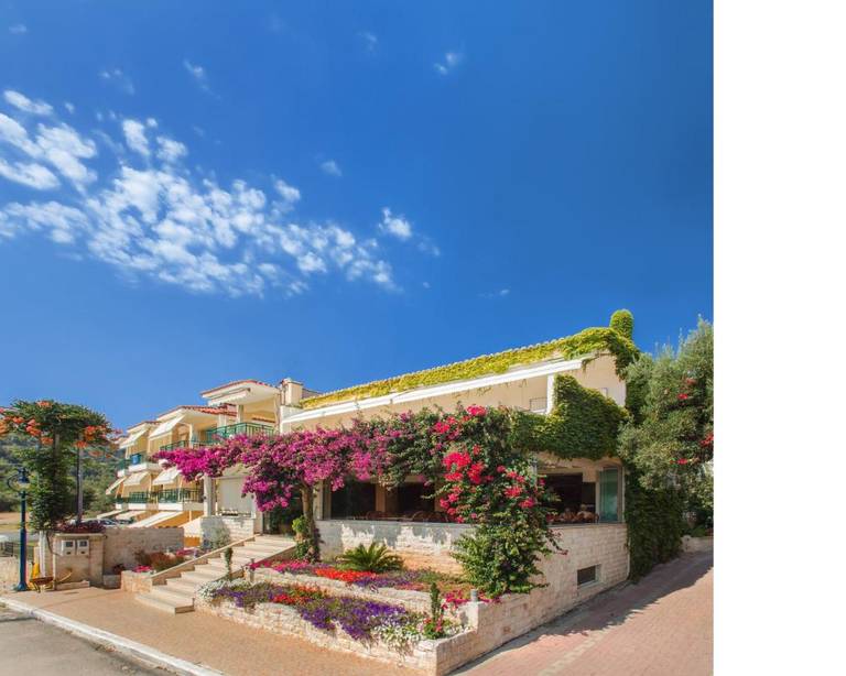 Xenios Loutra Village Beach Hotel
