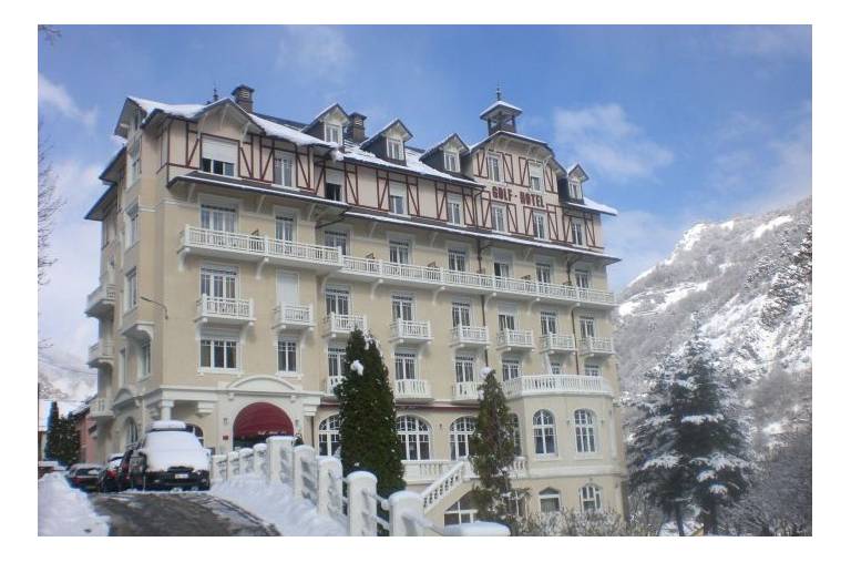 Golf Hotel