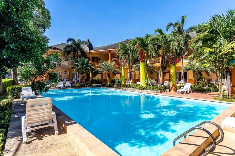 Coconut Beach Resort
