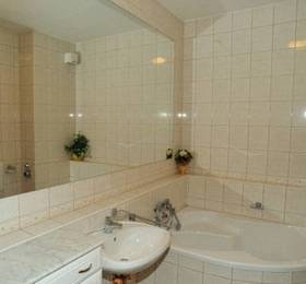 Apartmenthouse Gelencser  в Хевизе