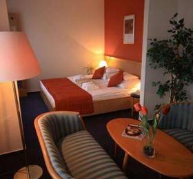 Hotel Kikelet в Пече