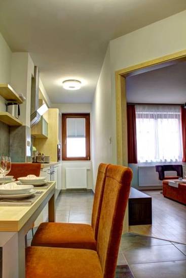 Velanira Apartman  Венгрия, Шарвар