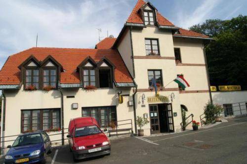 Hotel Mediterran 3* Венгрия, Печ