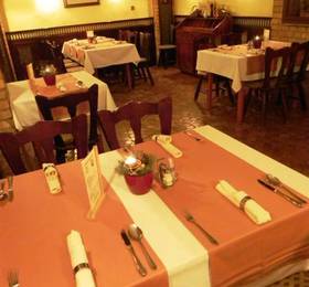 Revesz Hotel, Restaurant and Rosa Spa в Дьёре