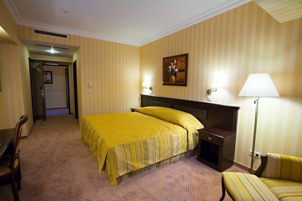 Ramada Hotel & Suites Bucharest North