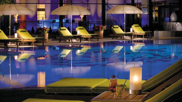 Radisson Blu Hotel Bucharest 5*