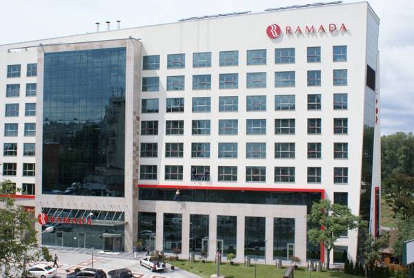 Hotel Ramada Pitesti 4* Румыния, Питешти