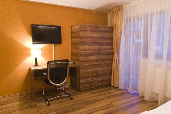 Hotel - Apartament Cabrio 4*