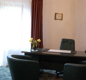 Hotel Rina Tirol в Пояна-Брашове