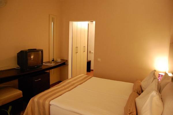 Hotel Rina Vista 3*