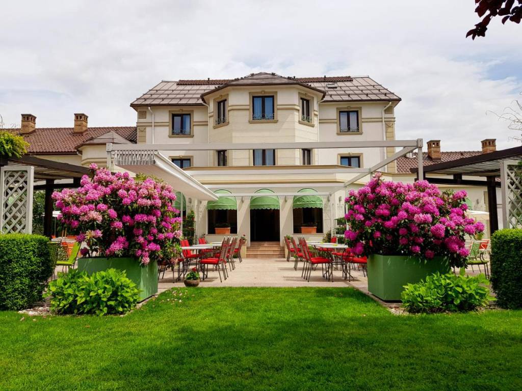 Hotel Sonnenhof 4*