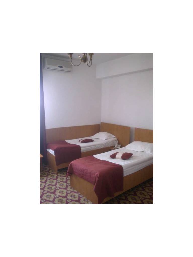 Ambasador Hotel 