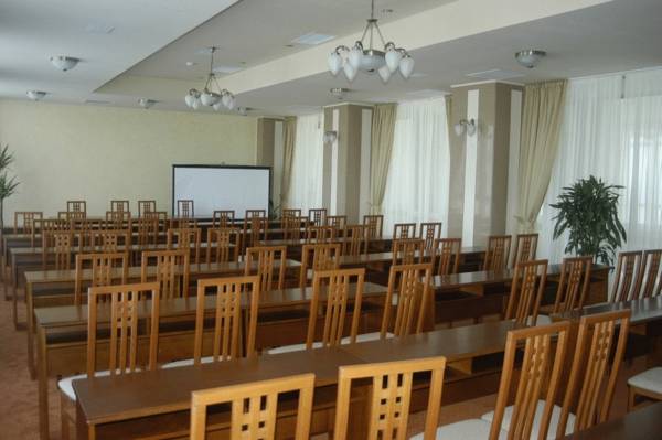 Hotel Comandor 4*