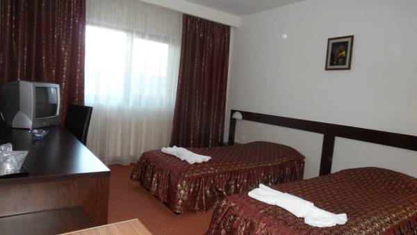 Hotel Polaris  3*