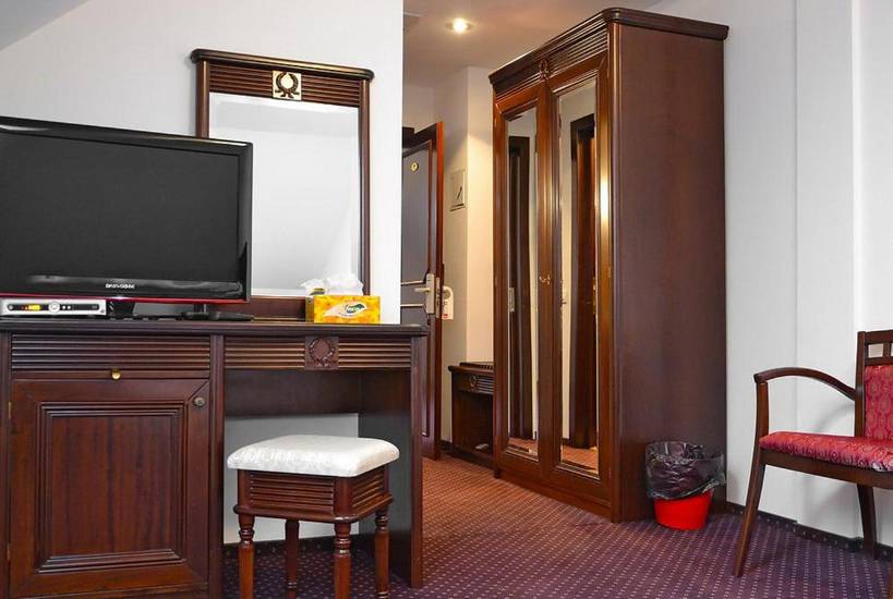 Hanul Domnesc 3* Румыния, Брашов