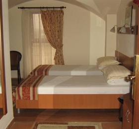Hotel Transit в Ораде