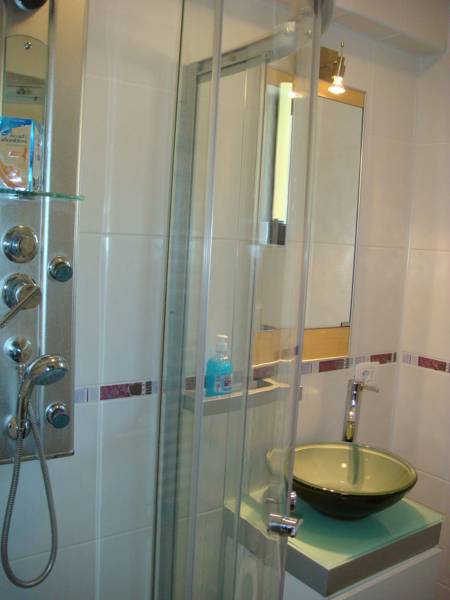 Vila Lupilor 4*